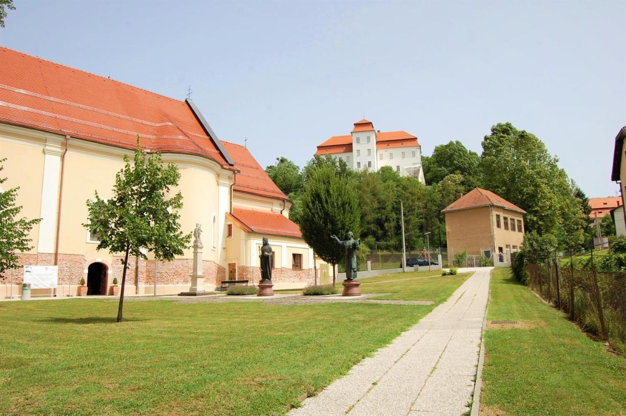 Fado Apartments Lendava Exteriér fotografie