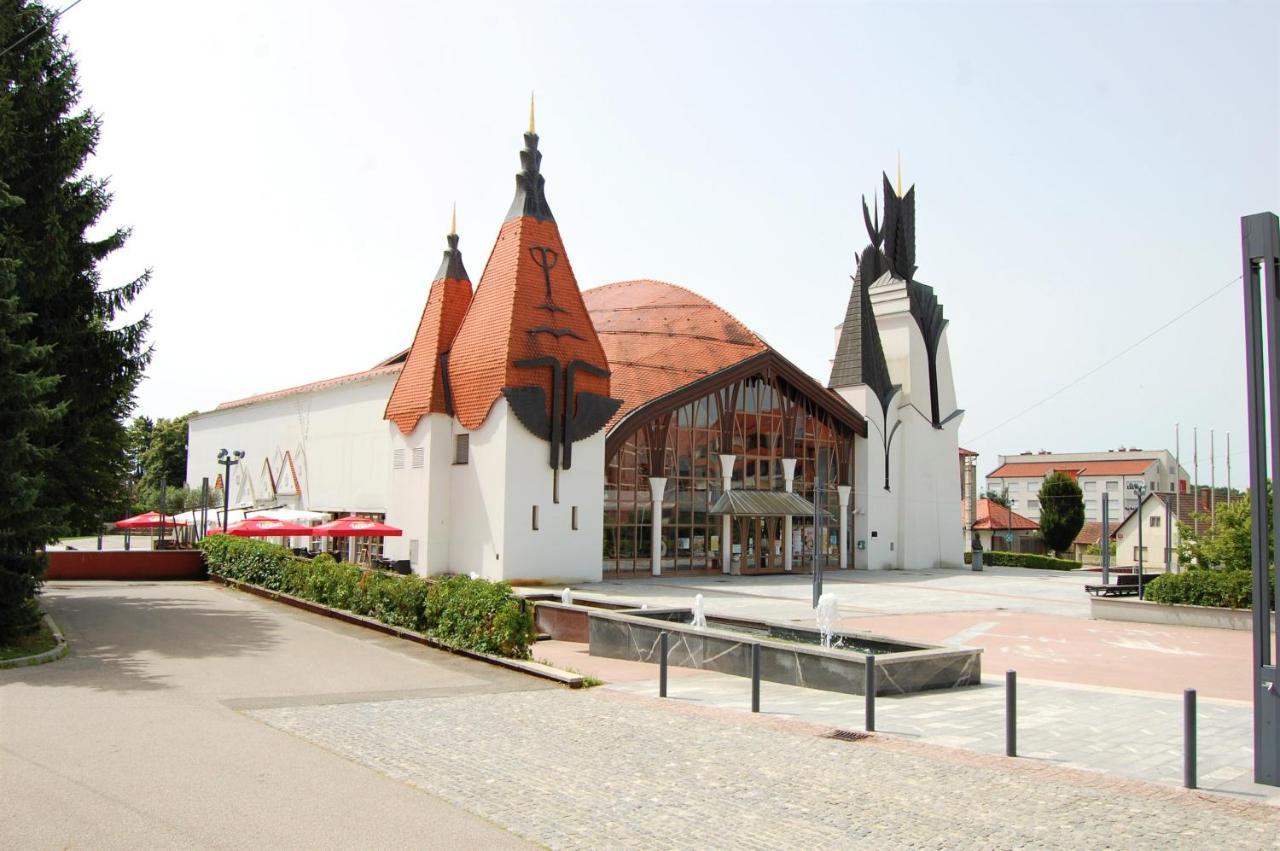 Fado Apartments Lendava Exteriér fotografie